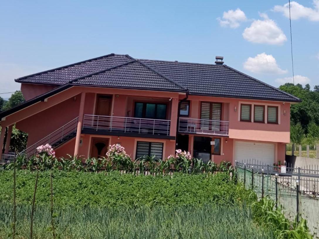 Guest House Ahmo Halilcevic Dubrave Gornje Exterior photo